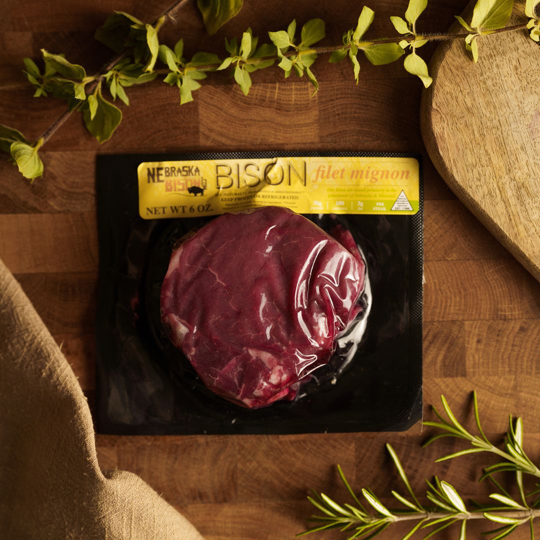 https://www.nebraskabison.com/cdn/shop/products/bison-filet-mignon_4.jpg?v=1664985122